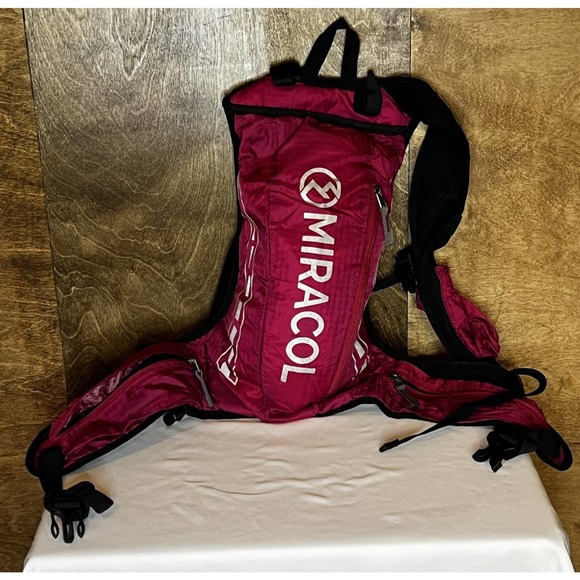 Miracol Other - Miracol Hydration Vest BackPack Pink